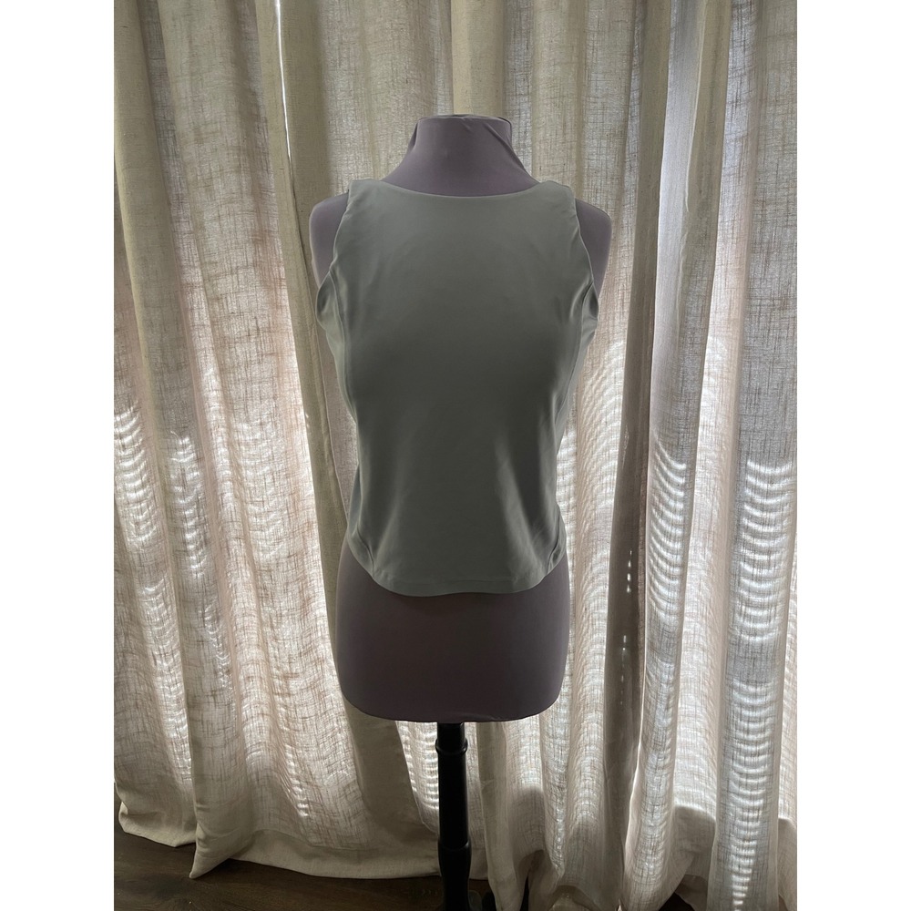 Lululemon Size 16 Gray Align High NeckTank Top Built in Bra Activewear